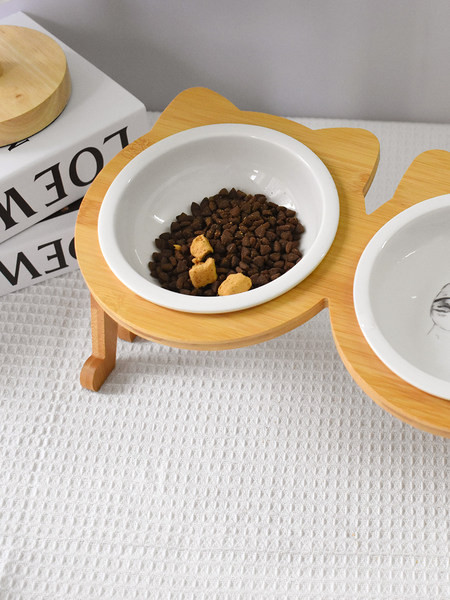 Купа подходяща за храна или вода на домашни любимци