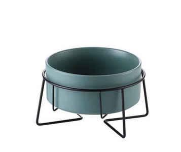 Boluri ceramice pentru hrana pisicilor