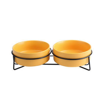 Boluri ceramice pentru hrana pisicilor