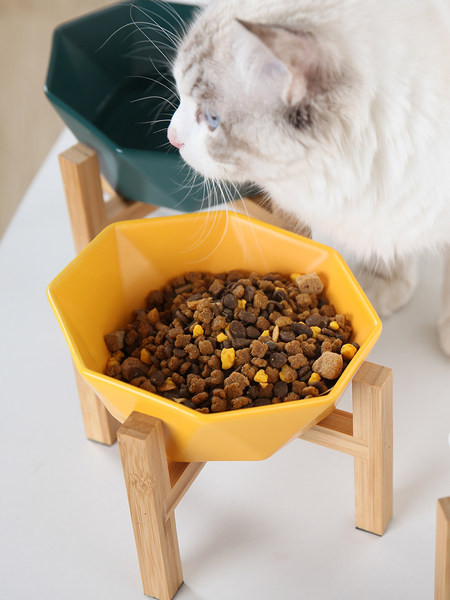 Керамична купа с дървени крака или без