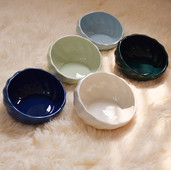 Керамична купа в няколко цвята за домашни любимци 