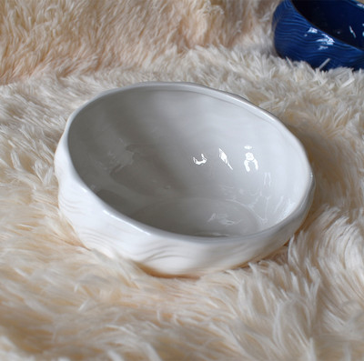 Керамична купа в няколко цвята за домашни любимци 