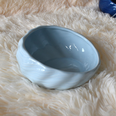 Керамична купа в няколко цвята за домашни любимци 