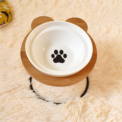 Lemmiklooma alusega toidukauss