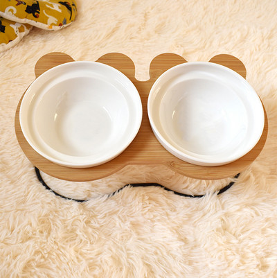 Lemmiklooma alusega toidukauss