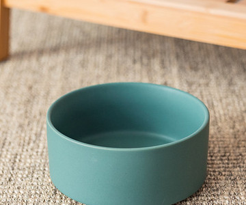 Керамична купа за храна за котки