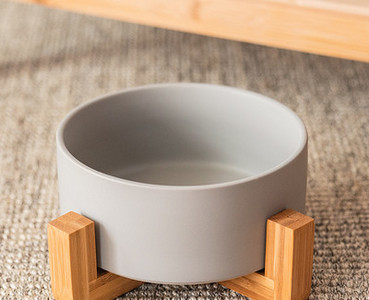 Керамична купа за храна за котки