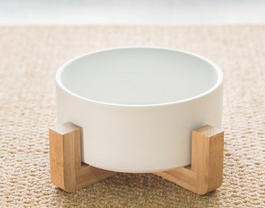 Керамична купа за храна за котки