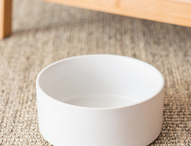 Керамична купа за храна за котки