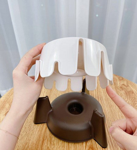 Στρογγυλό μπολ για γατοτροφή