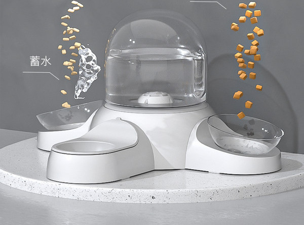 Recipient pentru alimente cu dozator potrivit pentru animale de companie