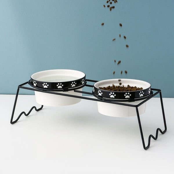 Keraamiline kauss kassi- ja koeratoidu jaoks