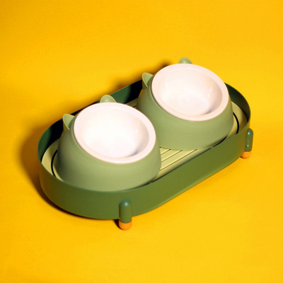 Купичка за храна за котки в различни модели