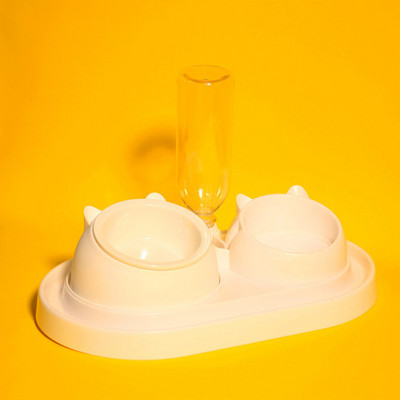 Купичка за храна за котки в различни модели