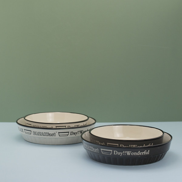 Bol din ceramica pentru mancarea pisicilor in doua dimensiuni