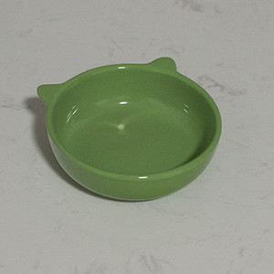 Keraamiline kauss kassitoidu jaoks - mitu mudelit