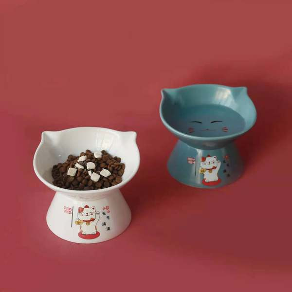 Керамична купа за храна на котки в бял,розов и син цвят