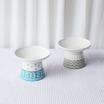 Комплект от един или два броя керамична купа за храна на котки