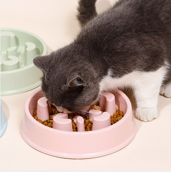 Пластмасова купа за храна за котки в три цвята