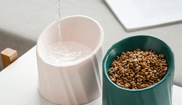 Керамична купичка за храна или вода