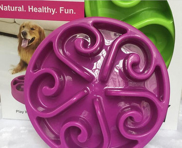 Купа за бавно хранене за котки и кучета