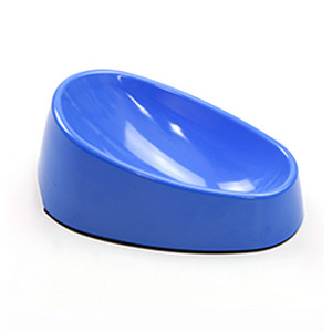 Пластмасова купа за храна на котки