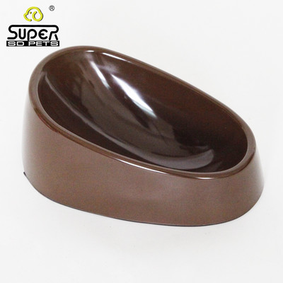 Пластмасова купа за храна на котки