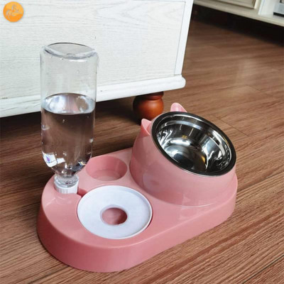 Kahekordne kauss veeautomaatiga kassidele