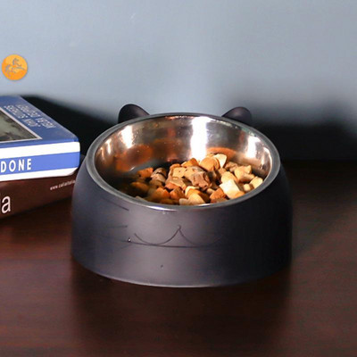 Kahekordne kauss veeautomaatiga kassidele