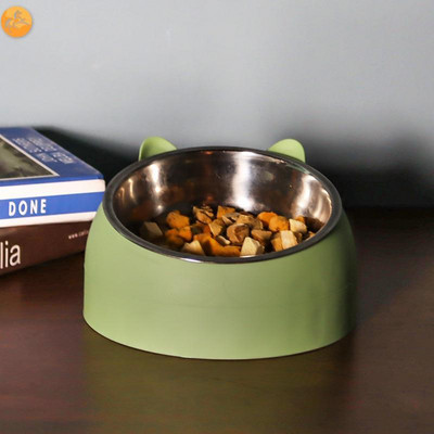 Kahekordne kauss veeautomaatiga kassidele