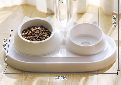 Kahekordne kauss kassitoidu jaoks - kaks mudelit