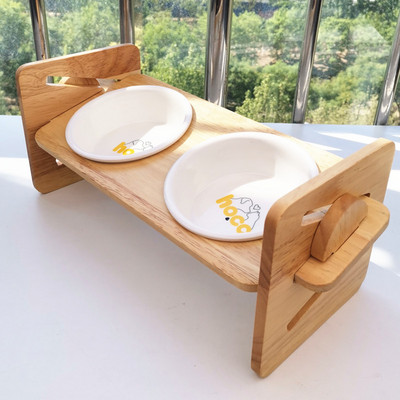 Купа за храна и вода с дървена стойка за котки