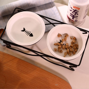 Μεταλλική βάση με κεραμικά μπολ για φαγητό και νερό για γάτες