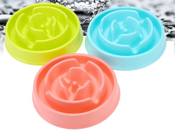 Bol de plastic pentru hrănire lentă - mai multe modele