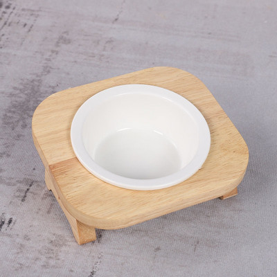 Keraamiline ümmargune kauss bambusest alusega