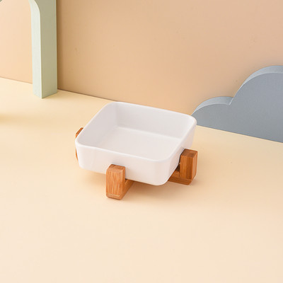 Квадратна керамична купа със стойка за котки