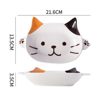 Un castron în formă de pisică