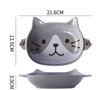 Un castron în formă de pisică