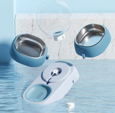 Μπολ φαγητού με δοσομετρητή σε τρία μοντέλα για γάτες