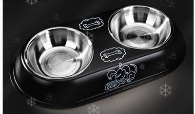 Paar metallist kaussi kassitoidu jaoks