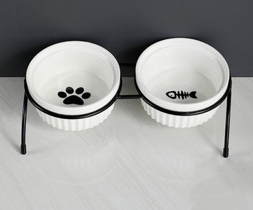 Metallist alusega kassikauss - mitu mudelit