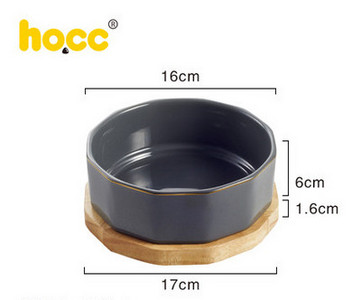 Керамична купа с дървена подложка за храна на котки