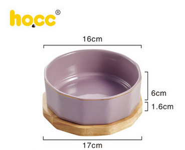 Керамична купа с дървена подложка за храна на котки