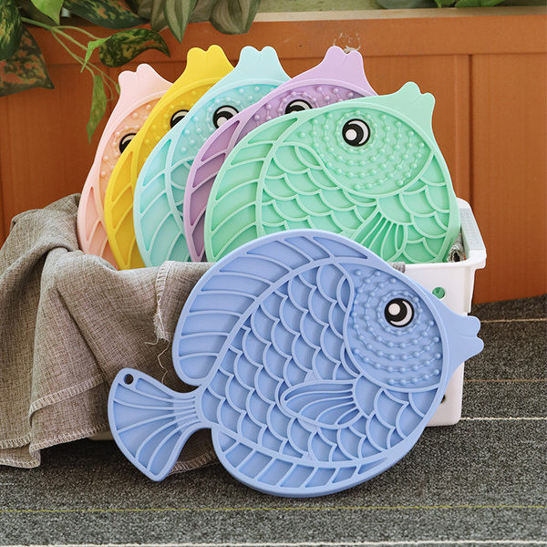 Μπολ για γάτες σε σχήμα ψαριού