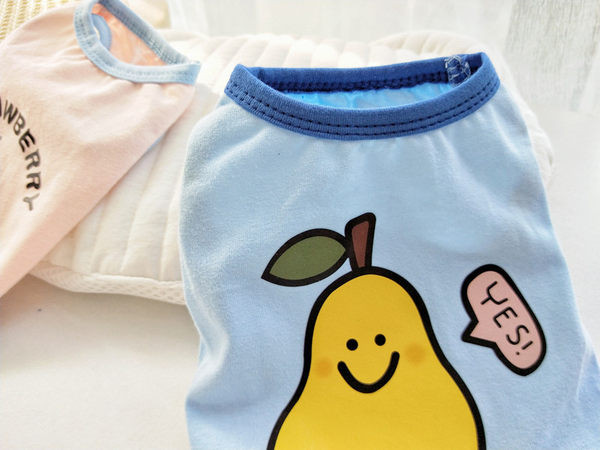 Памучна лятна блуза за кучета с цветна щампа