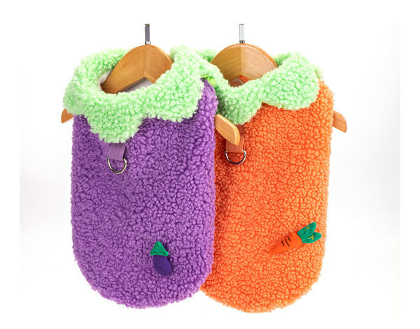 Поларен топъл елек за кучета с копчета