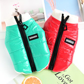 Moderan prsluk za pse sa patentnim zatvaračem u tri boje