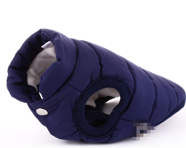 Haina cu nasturi - pentru caini