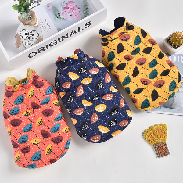 Vestă modernă față-verso cu imprimeu pentru câini