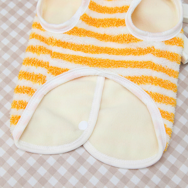 Rochie in dungi cu nasturi